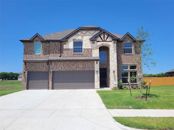 1013 Owen Drive, Desoto, TX 75115