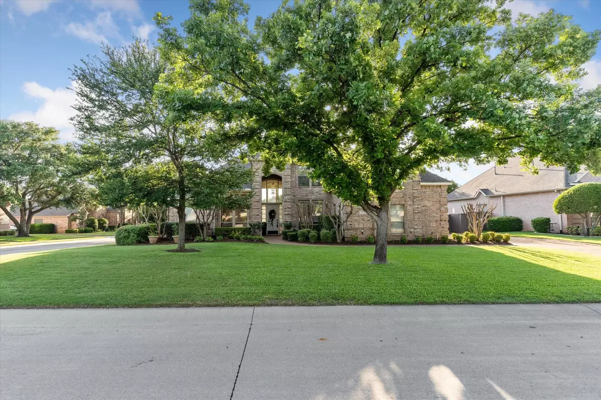 Southlake, TX 76092,916 Wentwood Drive