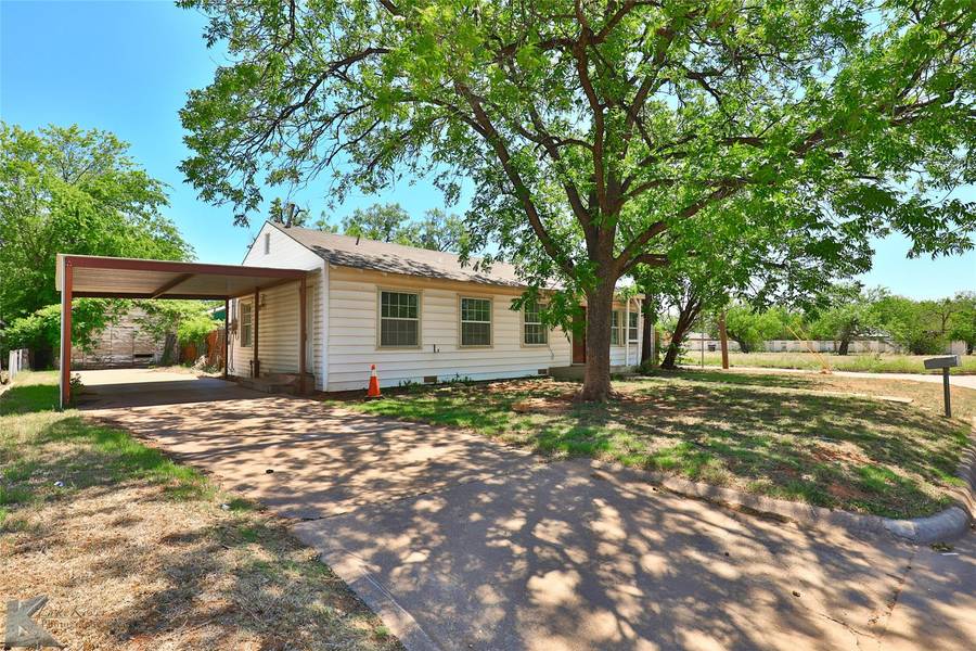 2989 S 3rd Street, Abilene, TX 79605