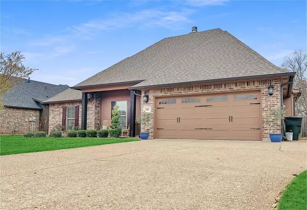 245 Arrowhead Drive, Bossier City, LA 71111