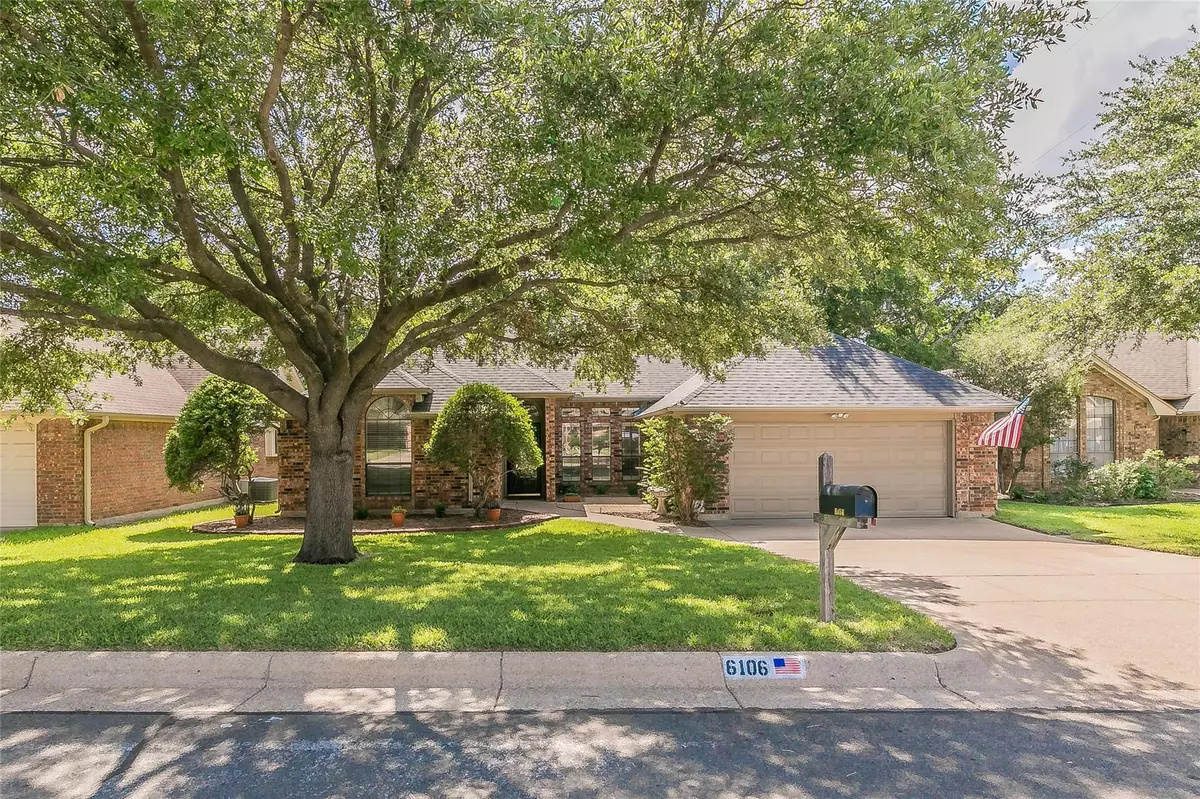 Arlington, TX 76001,6106 Kingswood Drive