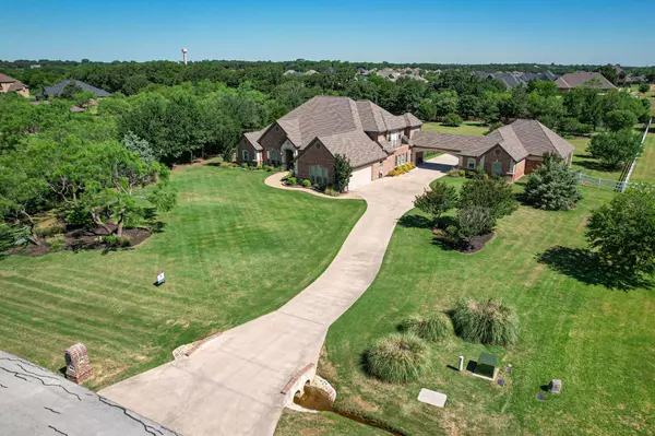 Burleson, TX 76028,8209 Plum Creek Trail