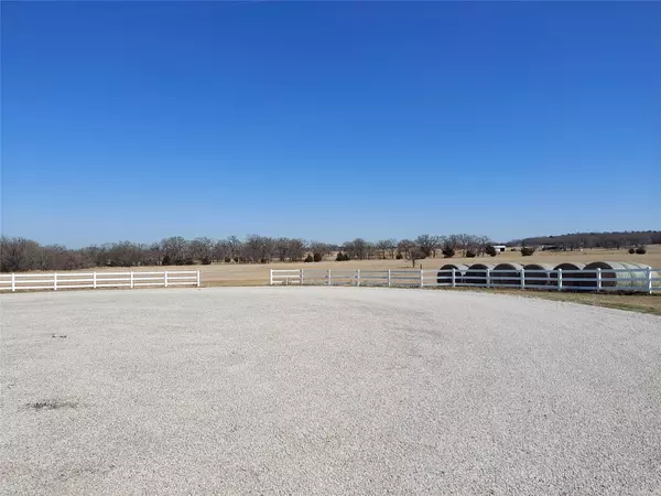 Whitesboro, TX 76273,000 County Road 1258