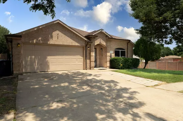 Garland, TX 75043,5326 Creek Court