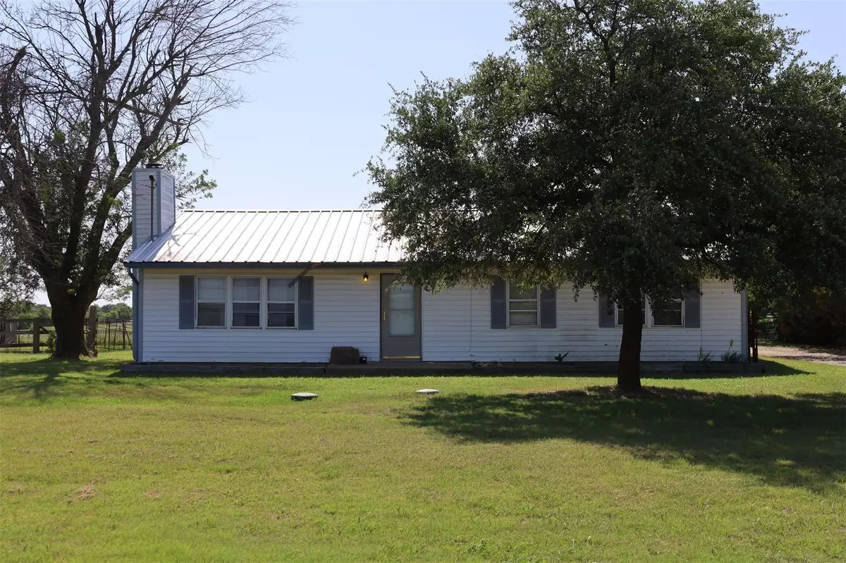 Godley, TX 76044,913 County Road 1003a #A