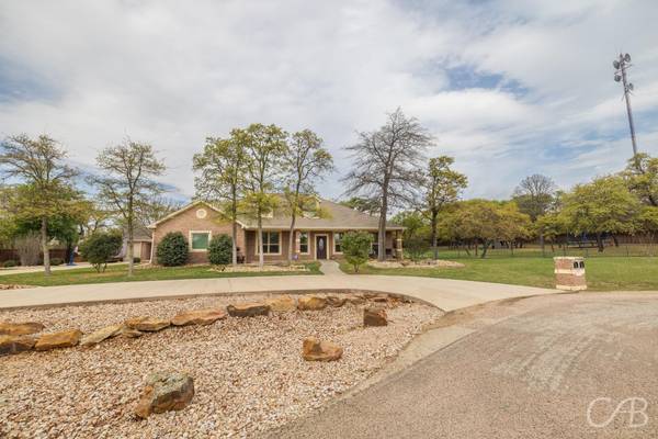 335 Hilltop Street, Baird, TX 79504