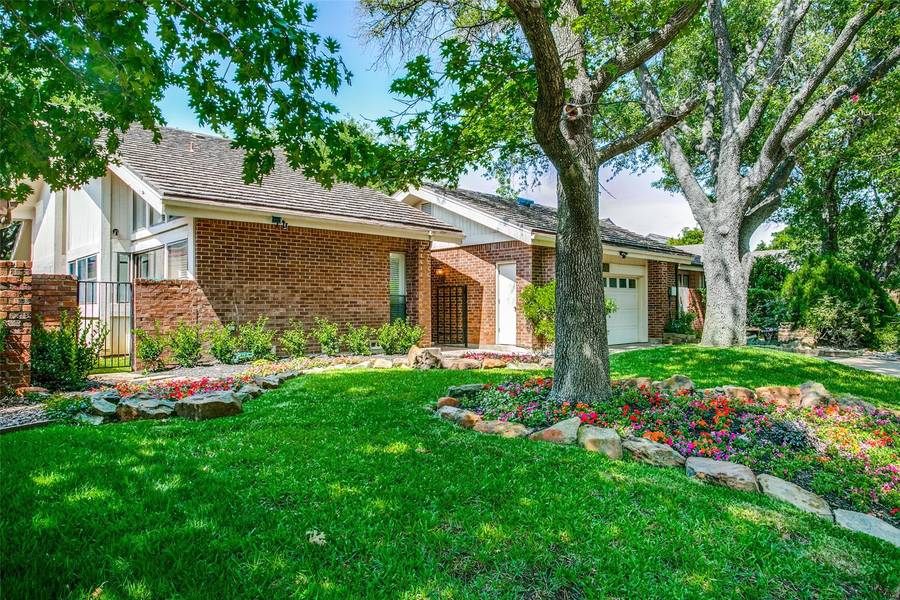 113 Fox Glen Circle, Irving, TX 75062