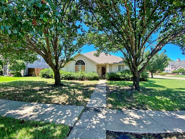 601 Wedgewood Drive, Mesquite, TX 75150