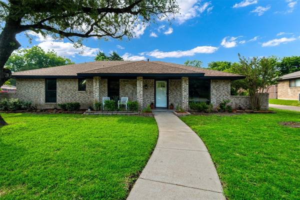 1117 Angela Drive, Cedar Hill, TX 75104