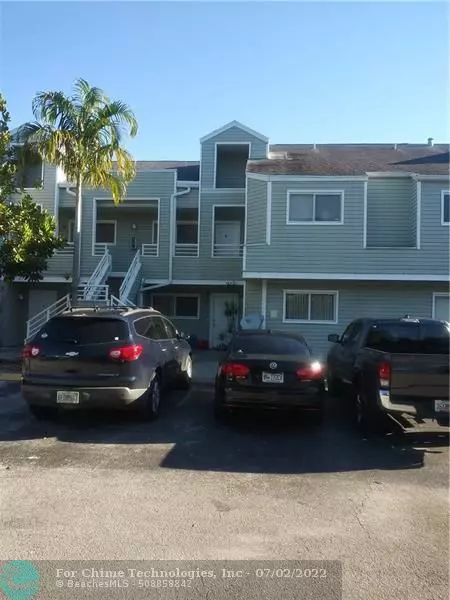 3437 NW 44th STREET  #104, Oakland Park, FL 33309