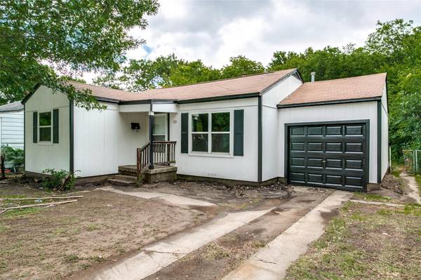 1121 Birch Street, Grand Prairie, TX 75050