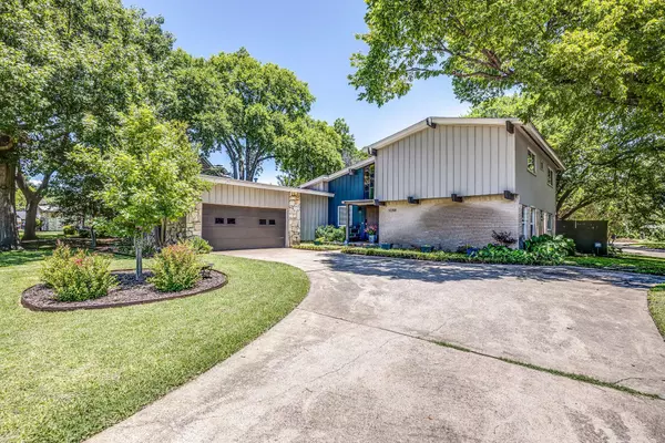 Farmers Branch, TX 75234,12208 Treeview Lane