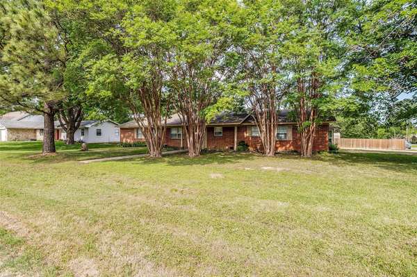 Keene, TX 76031,100 Oak Ridge Drive