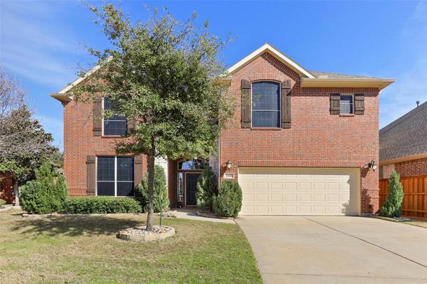 1910 Fountain Wood Drive, Euless, TX 76039