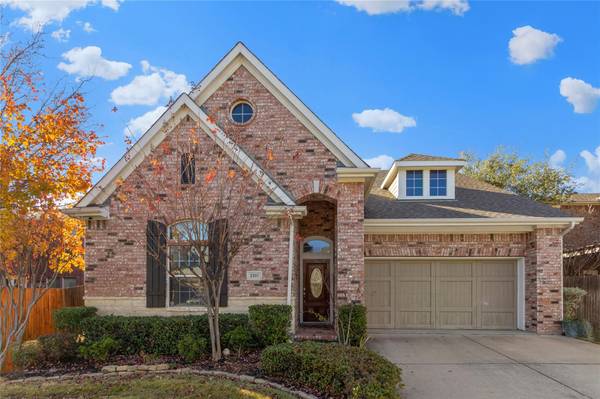 2207 Eagles Nest Drive, Euless, TX 76039