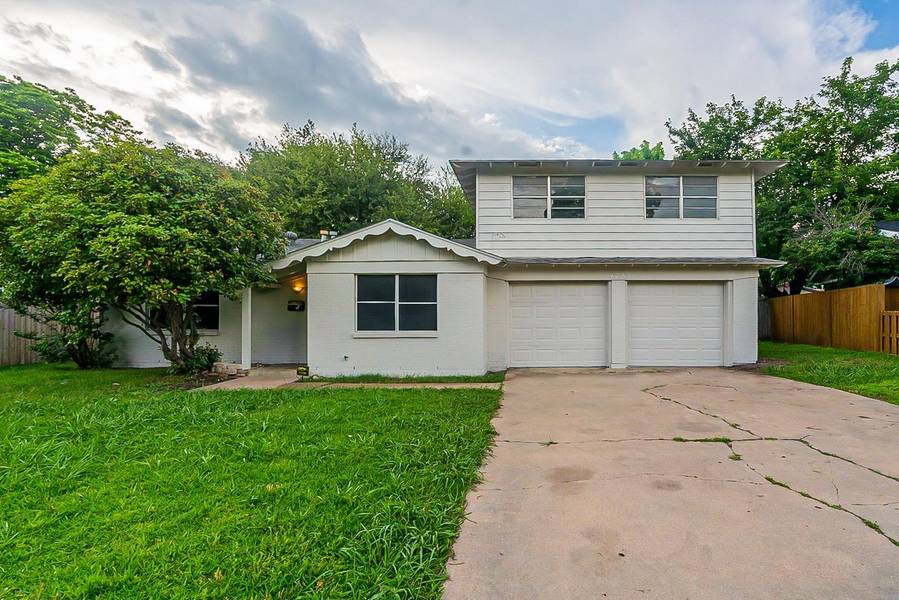 4725 Madella Street, Haltom City, TX 76117