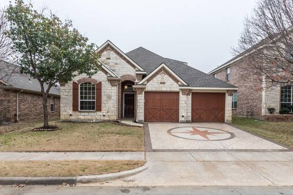 206 Park Meadows Drive, Euless, TX 76039