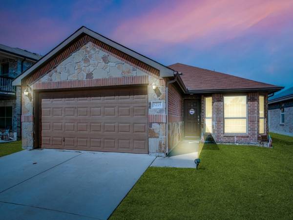 5215 Westgrove Boulevard, Haltom City, TX 76117