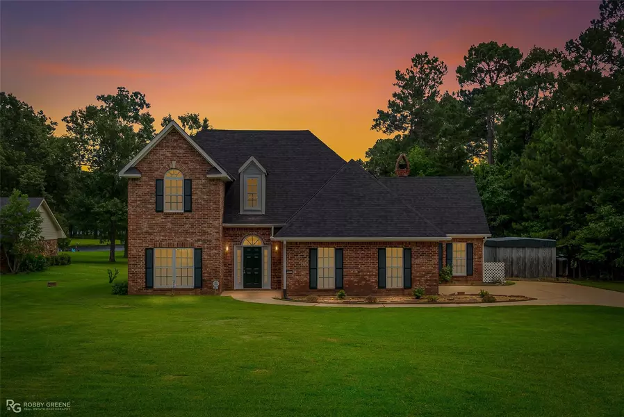 2951 Cypress Village Drive, Benton, LA 71006