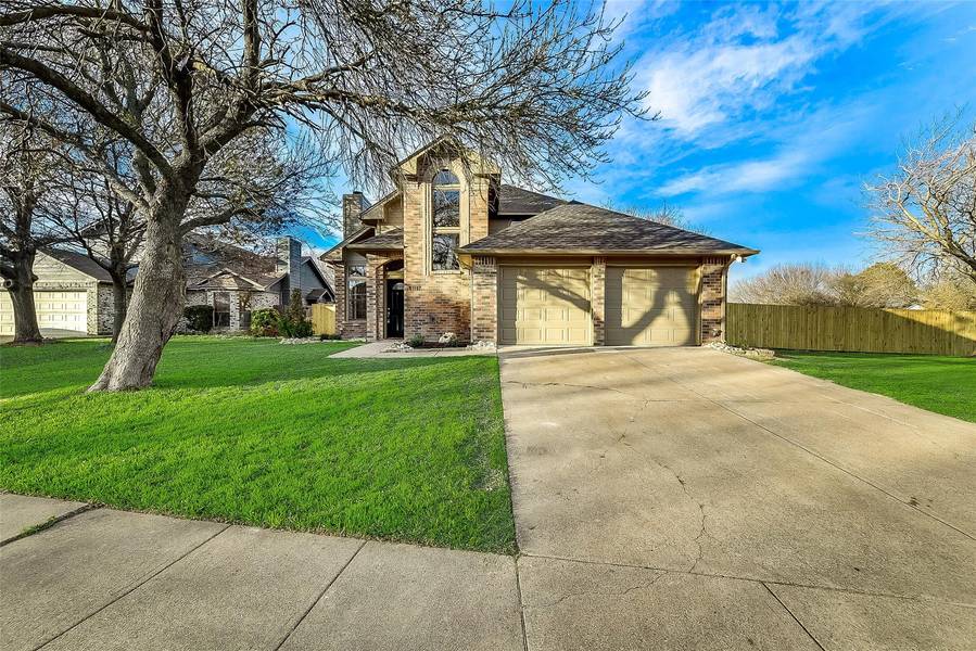 930 Thorton Drive, Cedar Hill, TX 75104