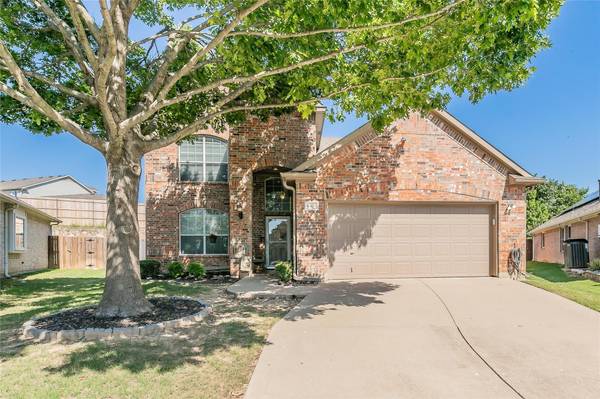 10529 Vintage Drive, Fort Worth, TX 76244