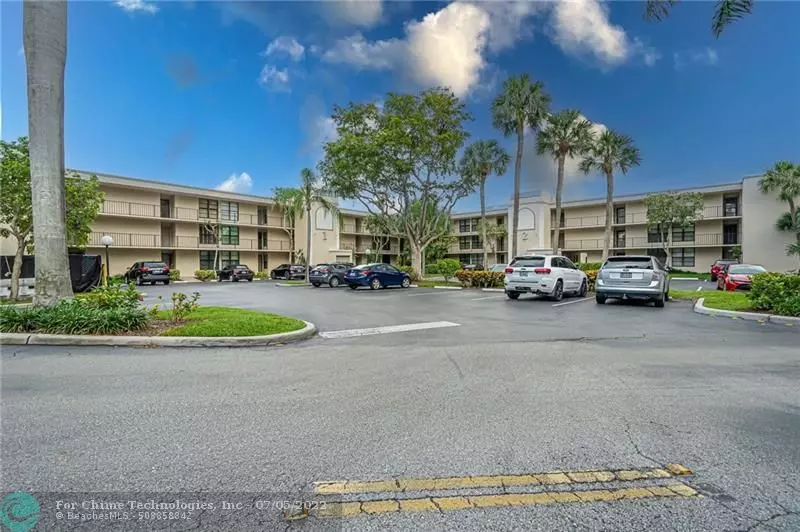 1 Royal Palm Way  #204, Boca Raton, FL 33432