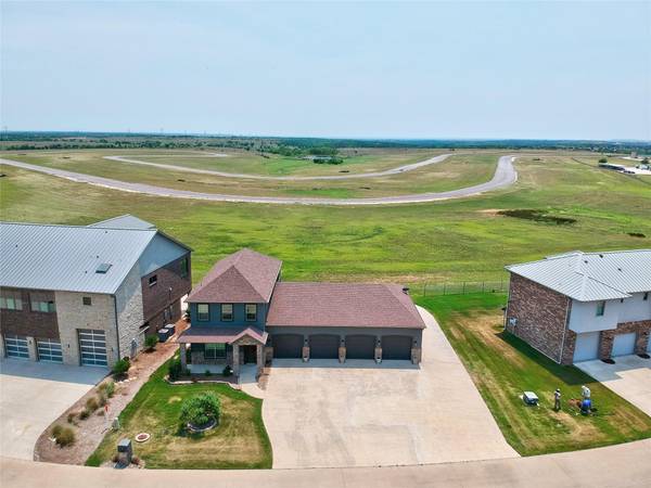 9112 Performance Court, Cresson, TX 76035