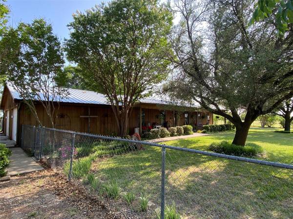 9265 HWY 337, Graford, TX 76449