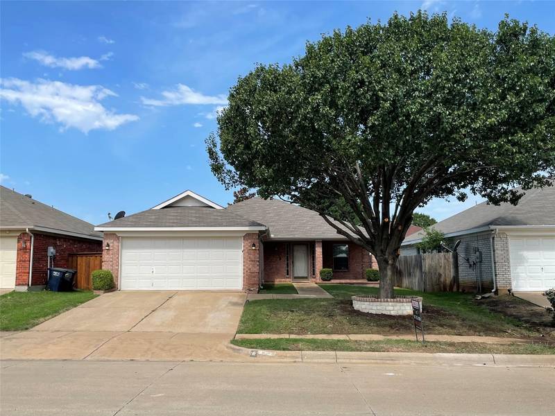 7312 Grass Valley Trail, Fort Worth, TX 76123