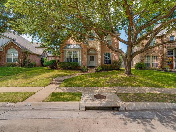 868 Pinnacle Circle, Lewisville, TX 75077