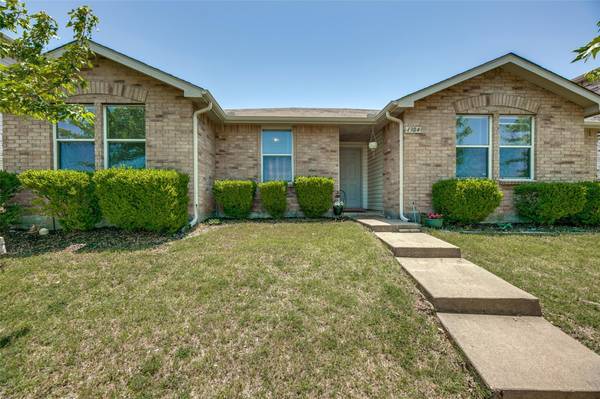 1304 Dawson Way, Mesquite, TX 75181