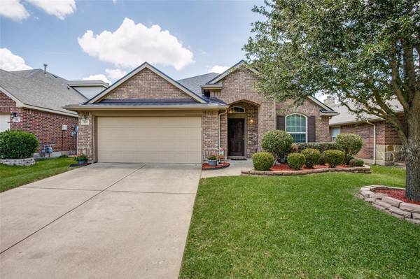 319 Highland Ridge Drive, Wylie, TX 75098