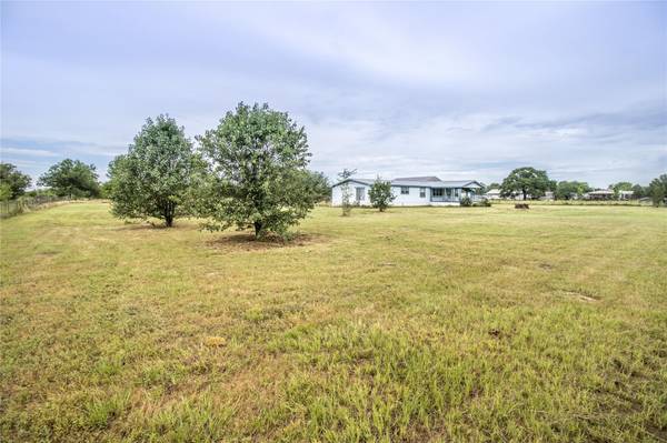 18230 Fm 2613,  Kemp,  TX 75143