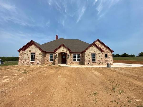 301 Aviara Court, Poolville, TX 76487