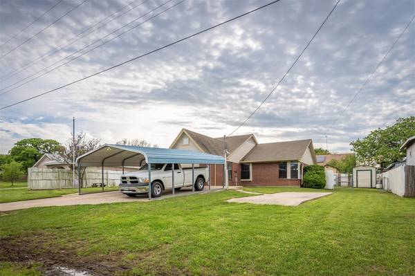 2409 County Road 805b, Keene, TX 76031