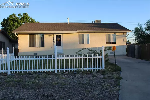 2024 W 18th ST, Pueblo, CO 81003