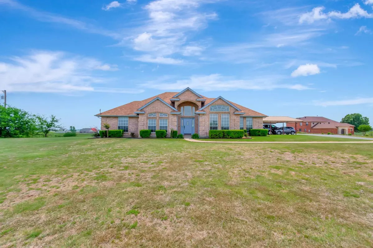 Weatherford, TX 76087,5540 White Settlement Road