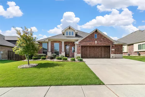 416 Rush Creek Drive, Wylie, TX 75098