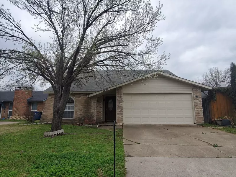 2603 Saint Albans Drive, Carrollton, TX 75007