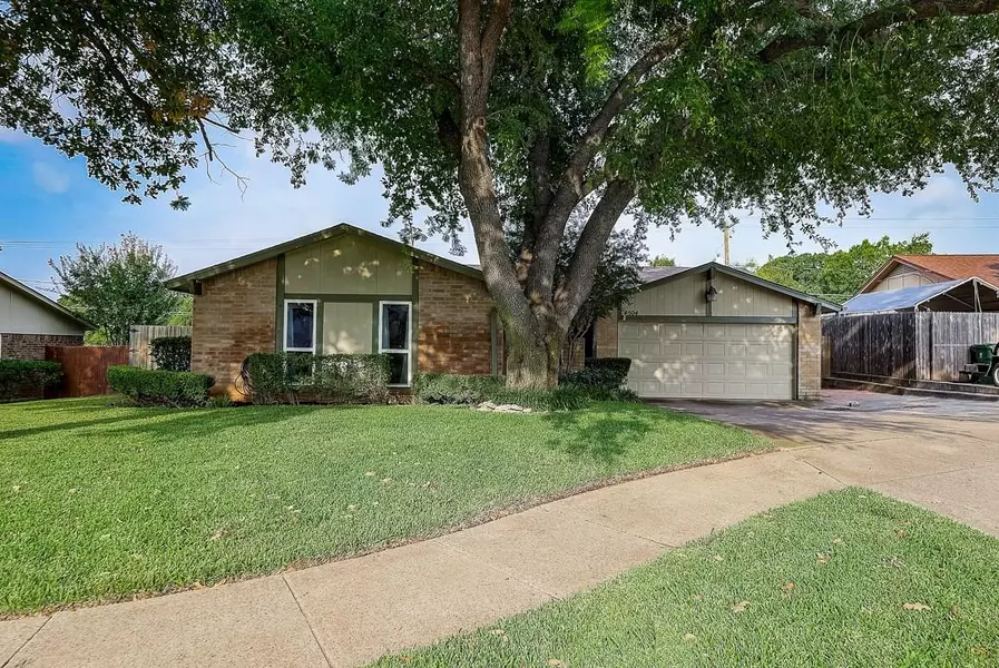 4504 Palomino Court, Arlington, TX 76017