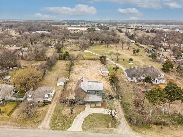 217 W Dallas Street, Hutchins, TX 75141