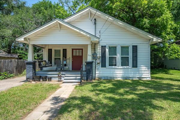 314 W Mcdonald Street, Mineola, TX 75773