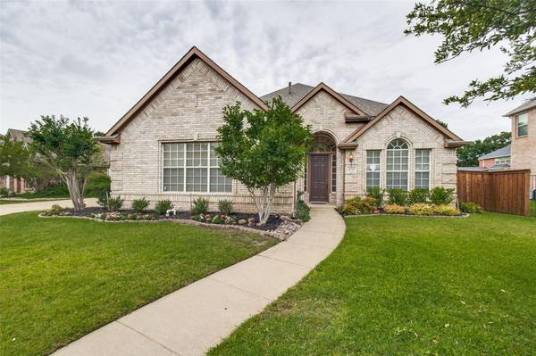 4713 Hampshire Drive, Flower Mound, TX 75028