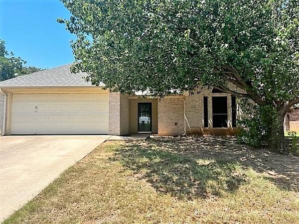 1619 Whiterock Drive, Weatherford, TX 76086