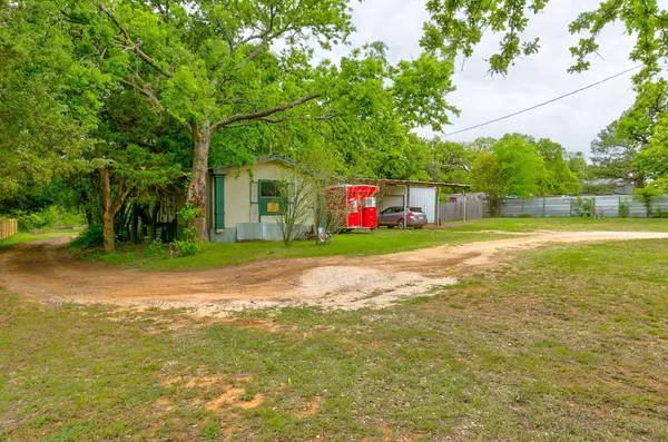 Cleburne, TX 76031,2313 County Road 427a