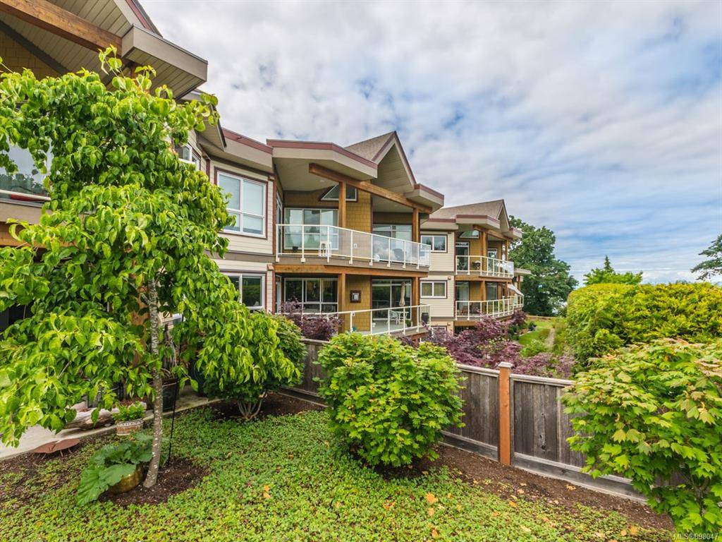 Qualicum Beach, BC V9K 0B2,439 College Rd #301