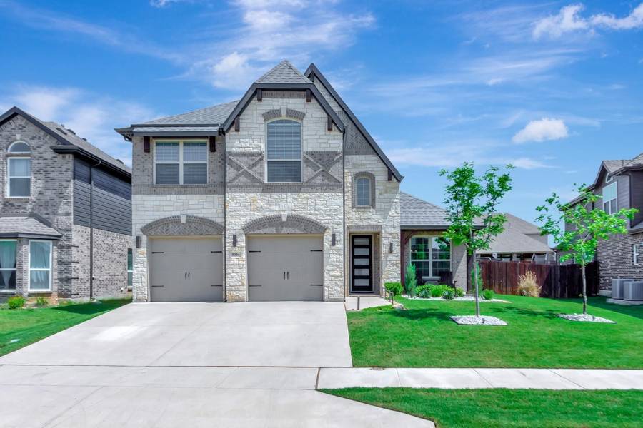 9304 Saltbrush Street, Fort Worth, TX 76177