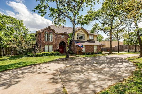 6004 Baker Lane, Alvarado, TX 76009