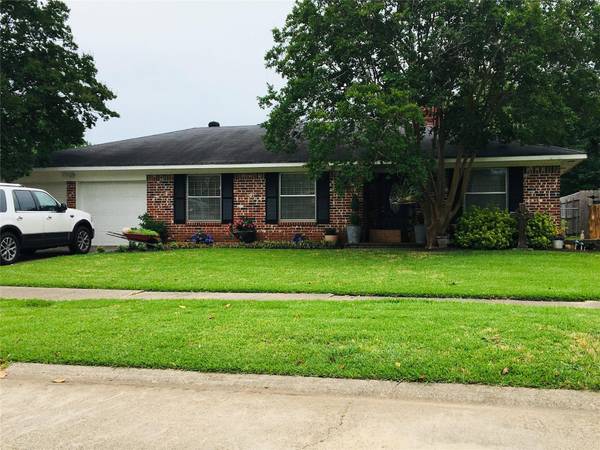 417 Wellington Court, Shreveport, LA 71115