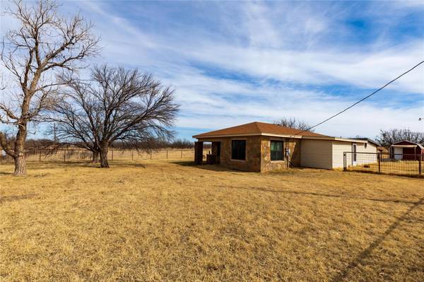 4034 County Road 351, Anson, TX 79501